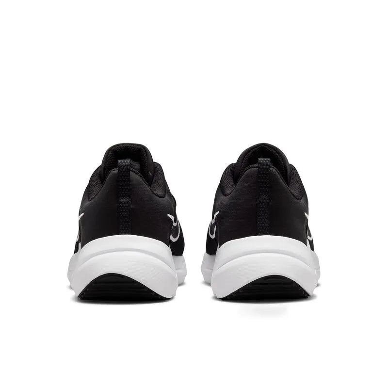 Nike Downshifter 12
