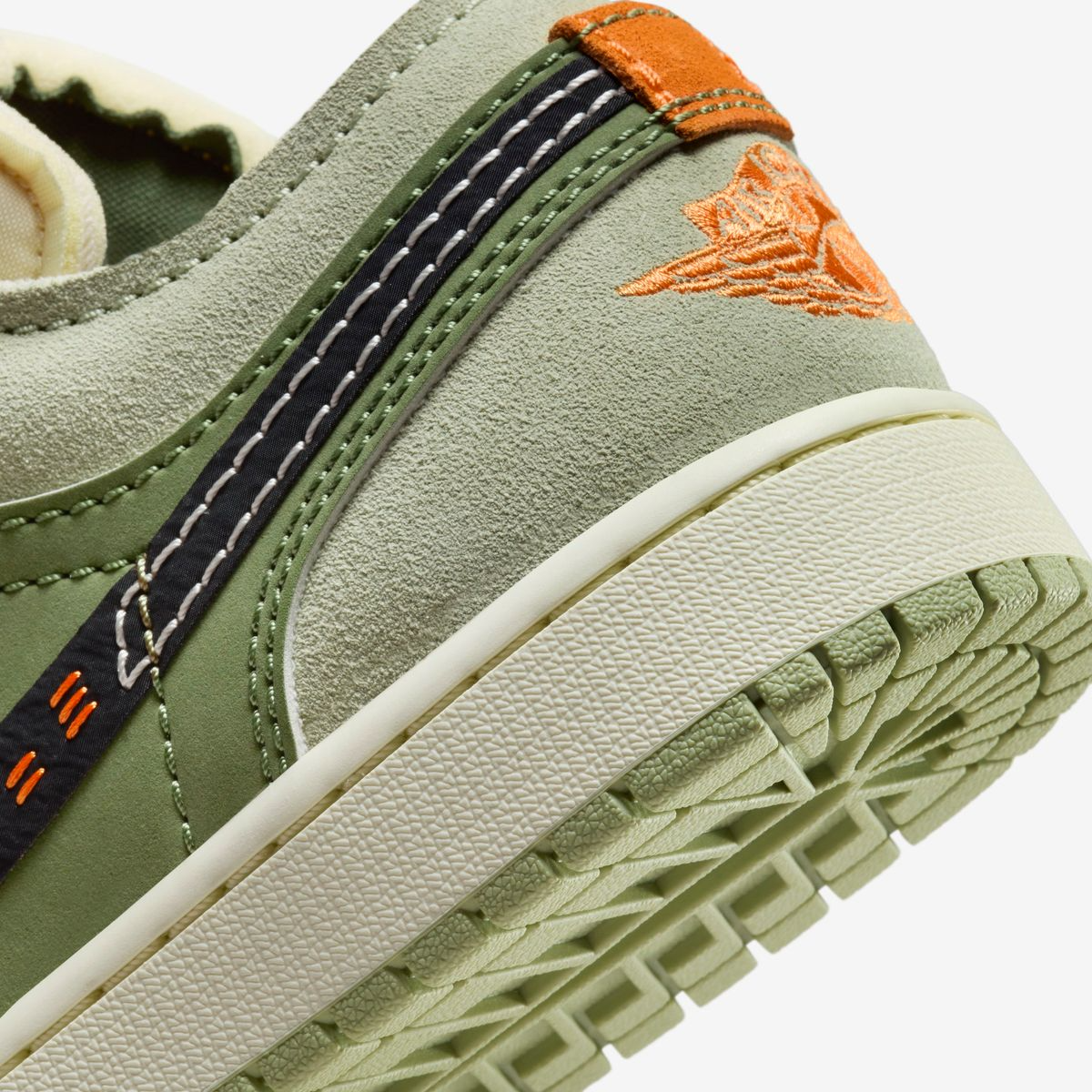 Air Jordan 1 Low Craft