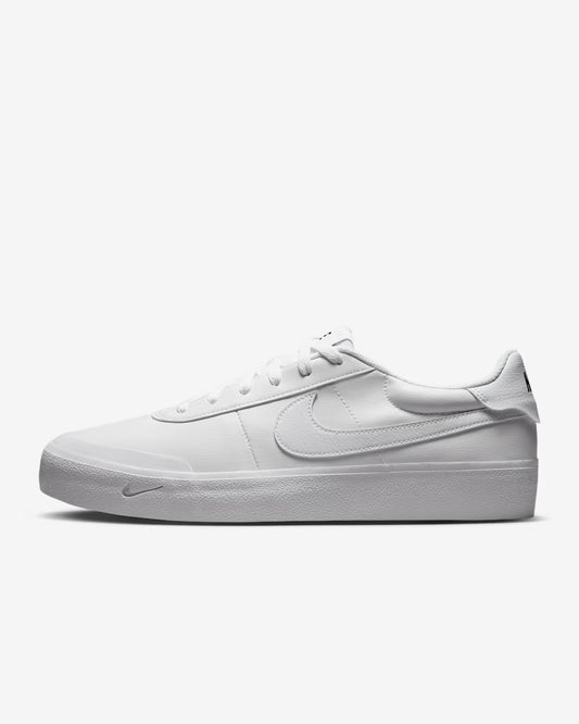 Nike Court Shot
