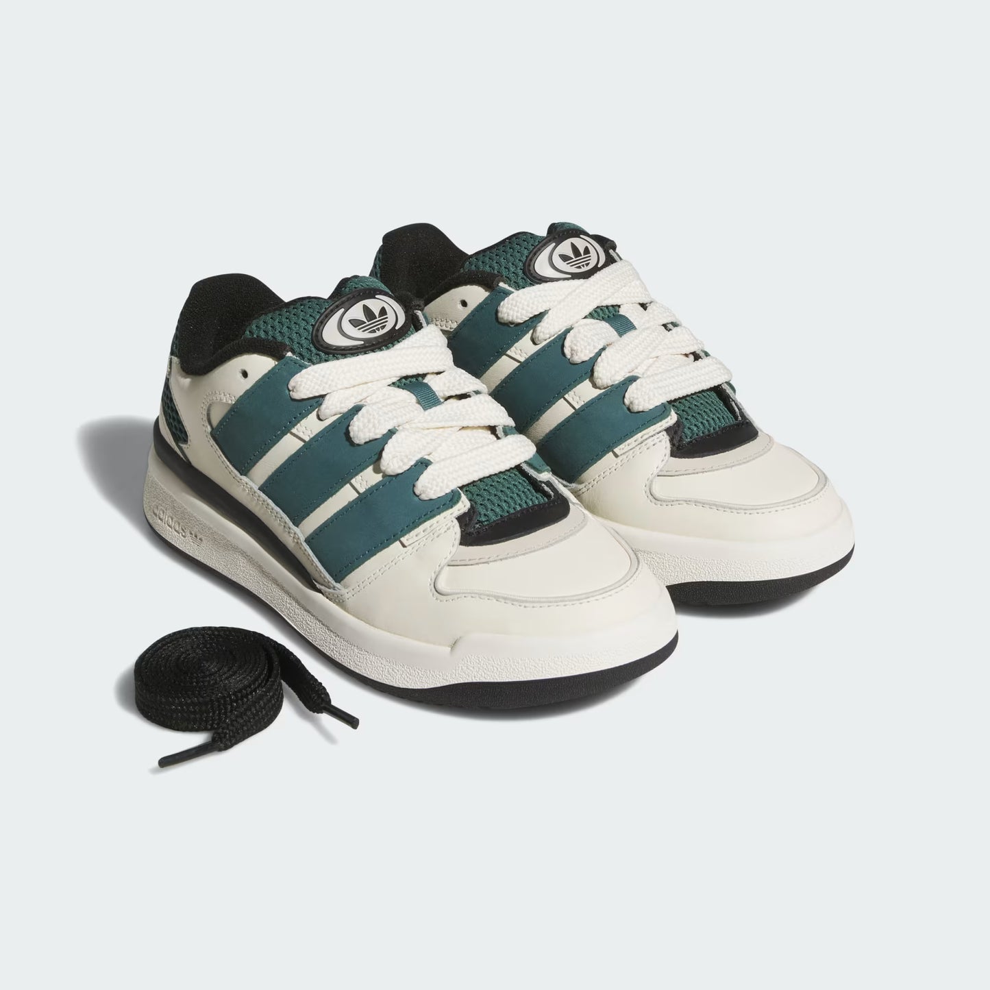 Adidas Forum2000