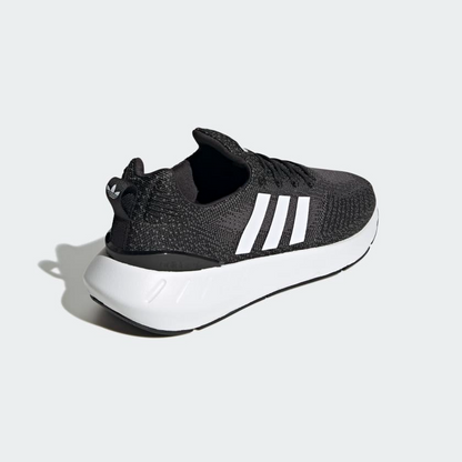 Adidas Swift Run 22