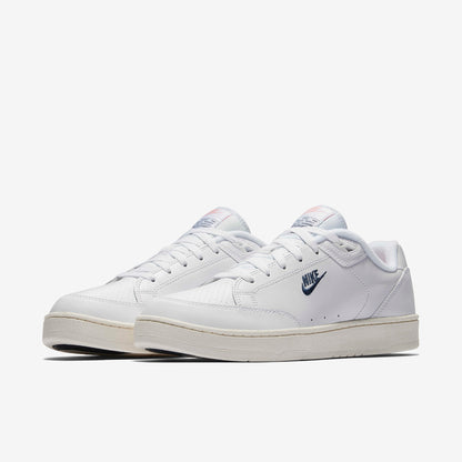 Nike Grandstand II